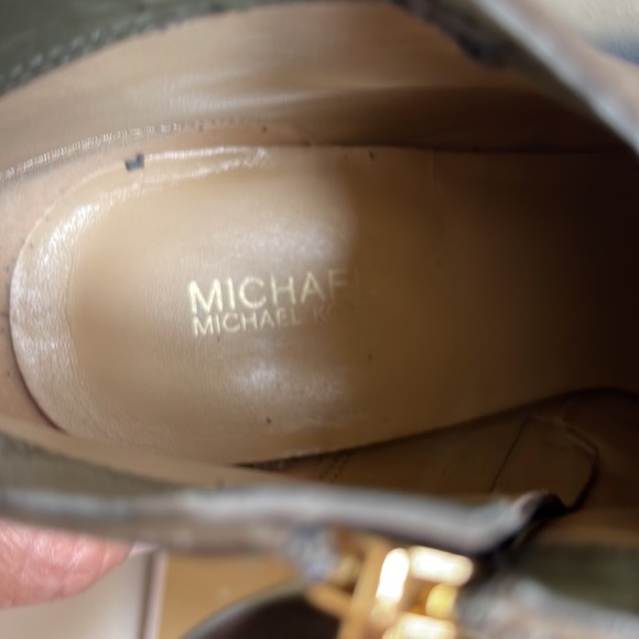 Michael Kors boots size 8.5 - Picture 6 of 9